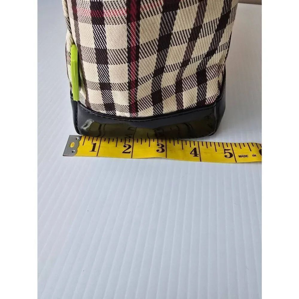 Insulated Lunch Tote - Picture 10 of 11